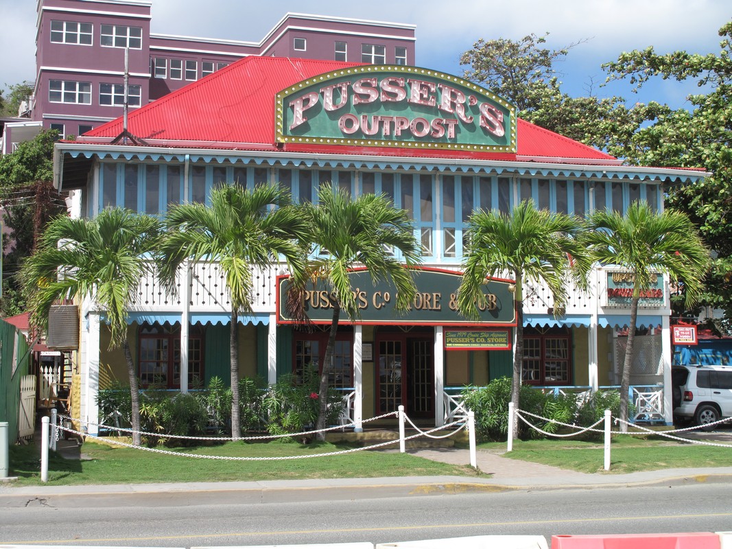 synny pub w Road Harbour